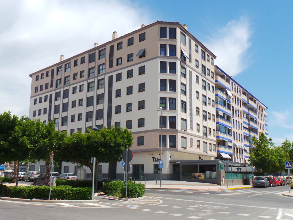 Fachada de Garaje