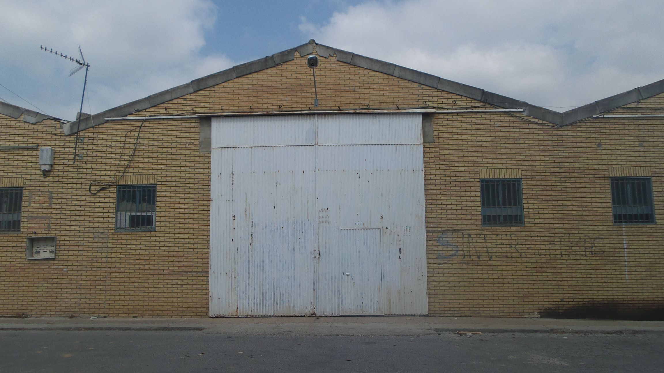 Fachada de Nave industrial