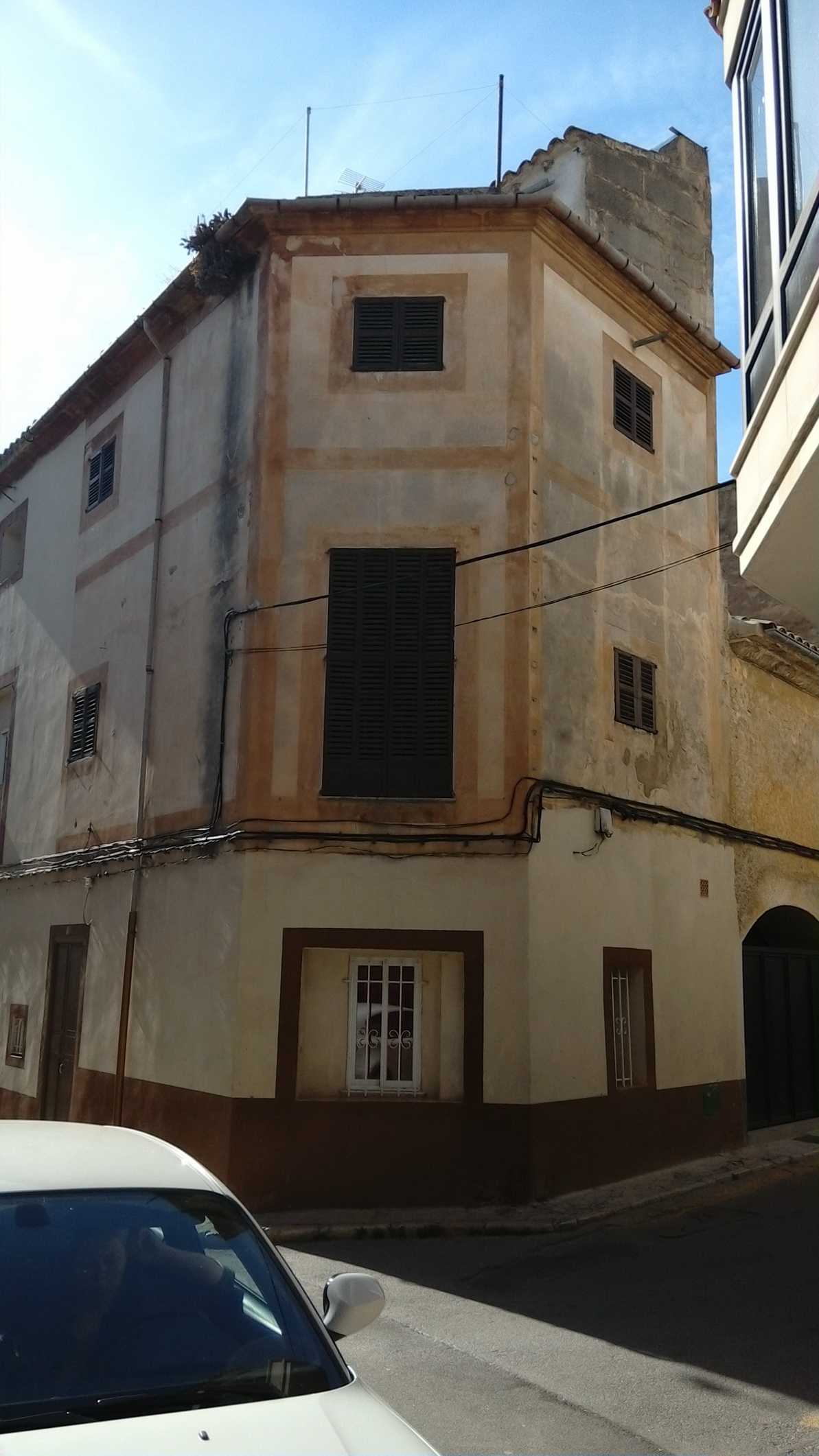 Fachada de Finca urbana