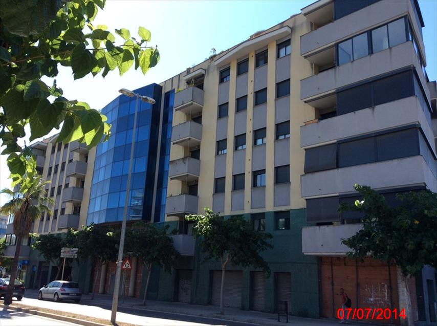 Fachada de Garaje