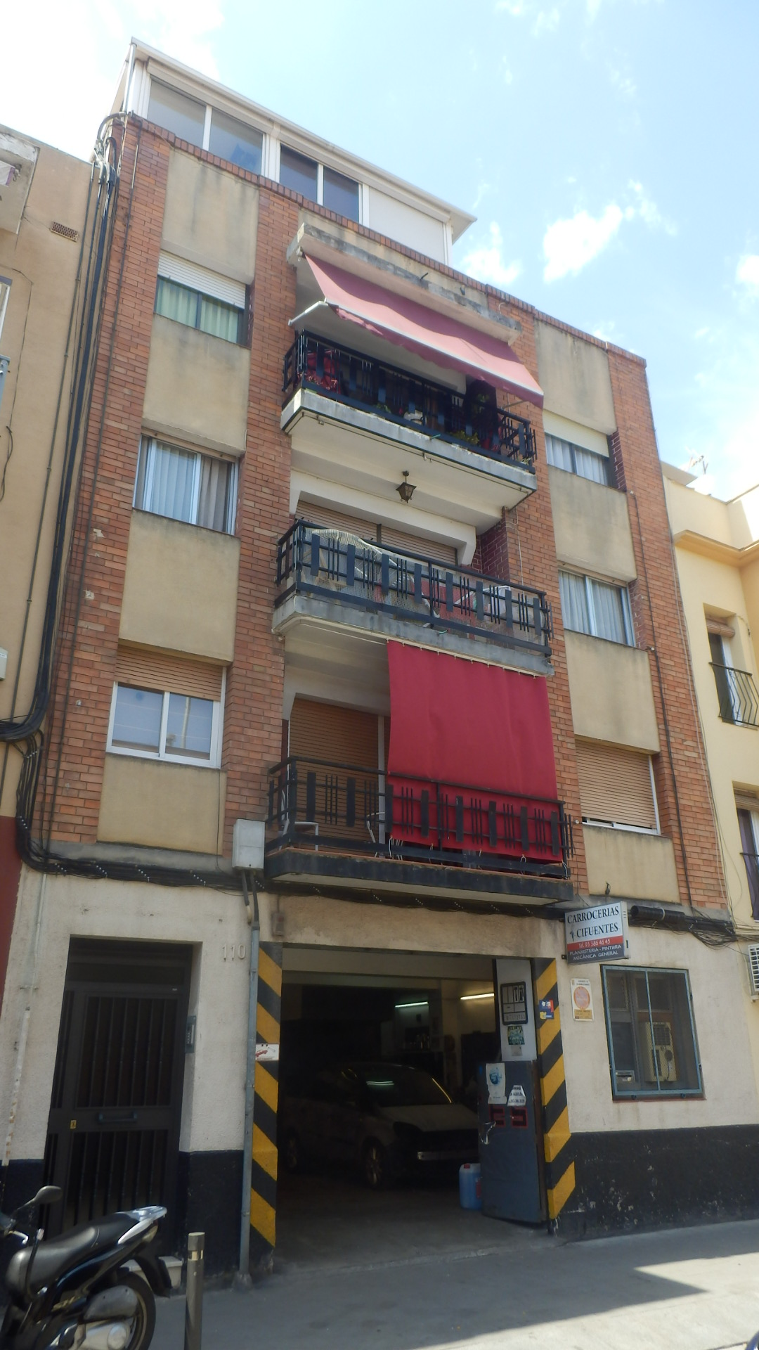 Fachada de Local comercial