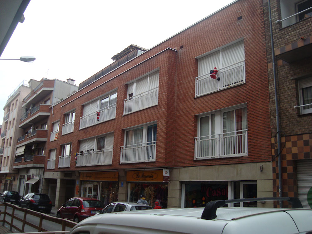 Fachada de Trastero