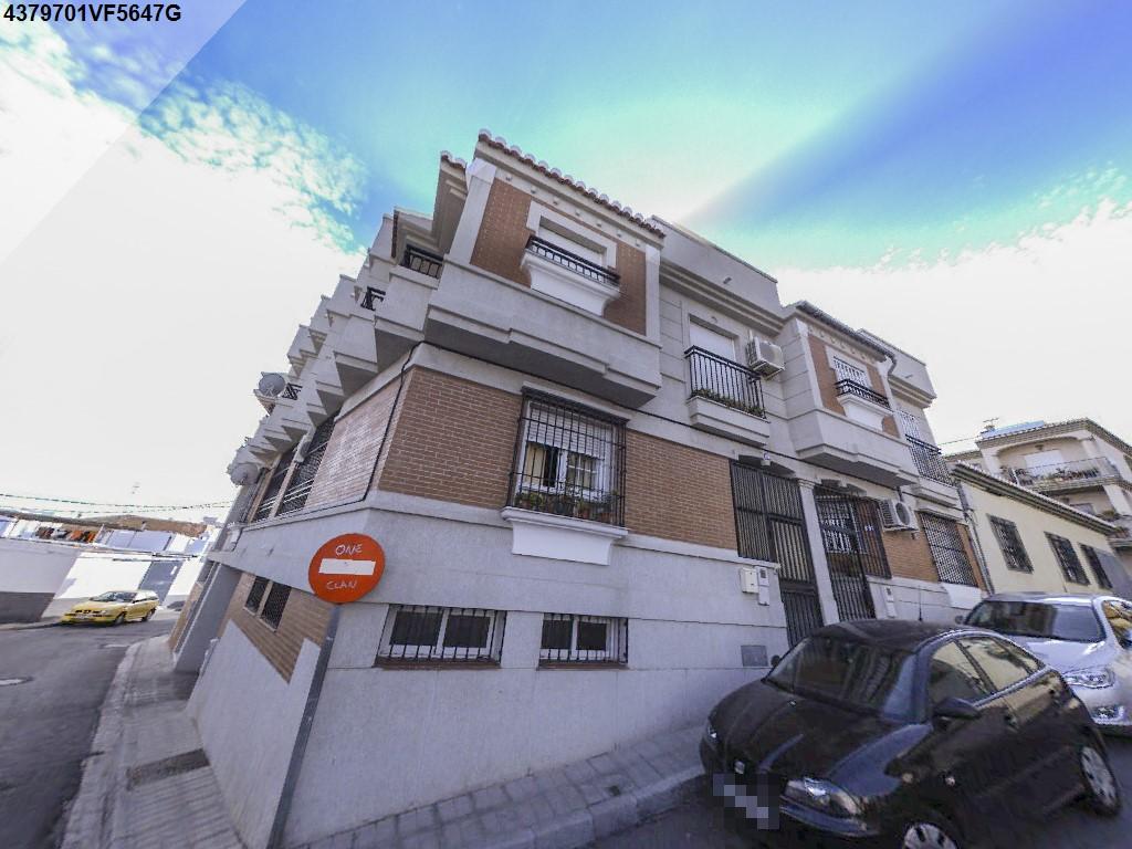 Fachada de Garaje