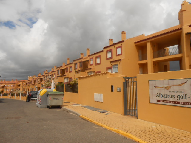 Fachada de Trastero