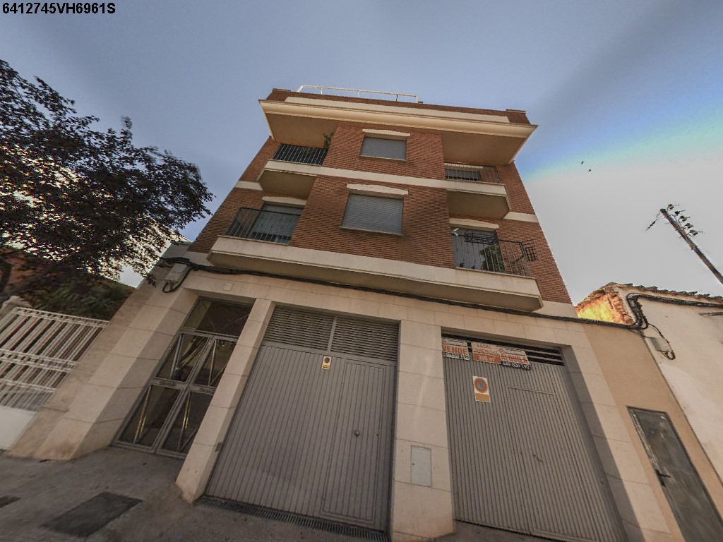 Fachada de Garaje