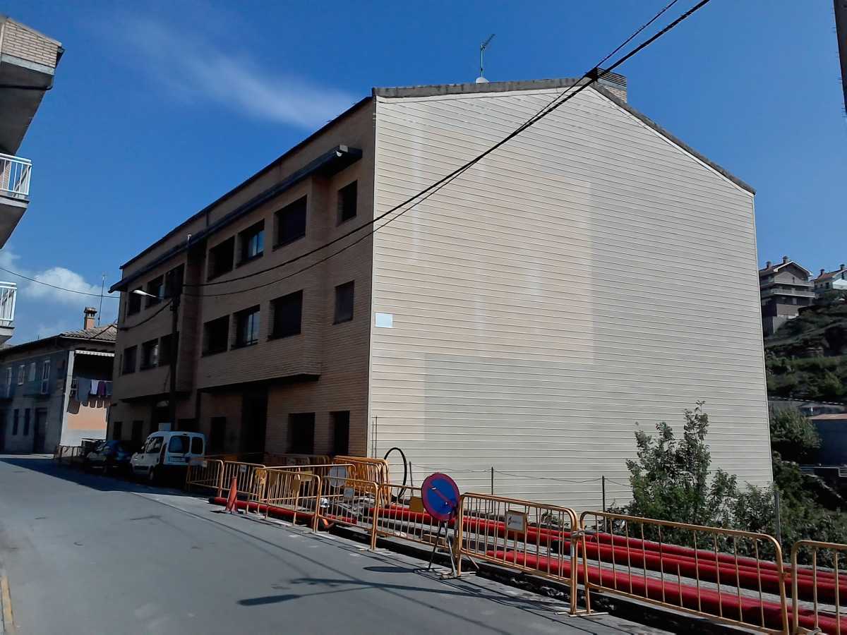 Fachada de Garaje