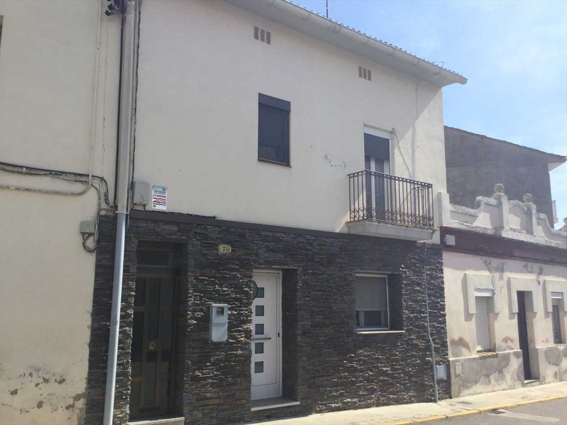 Fachada de Vivienda
