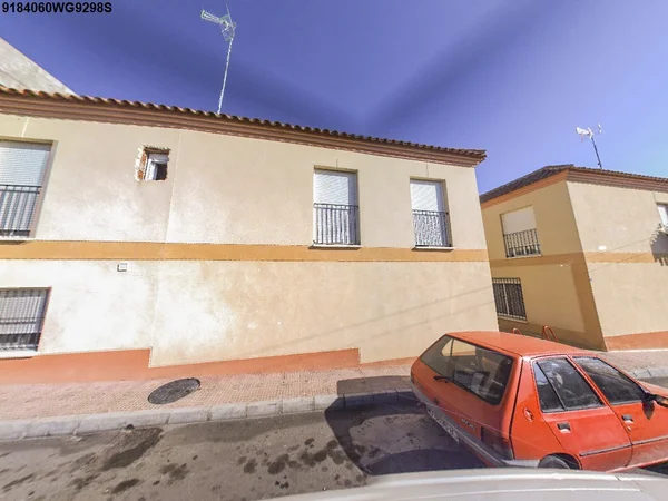 Fachada de Trastero