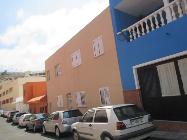 Fachada de Garaje
