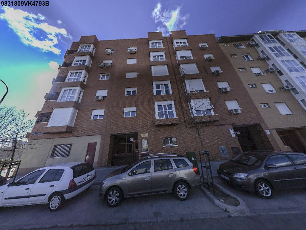 Fachada de Garaje