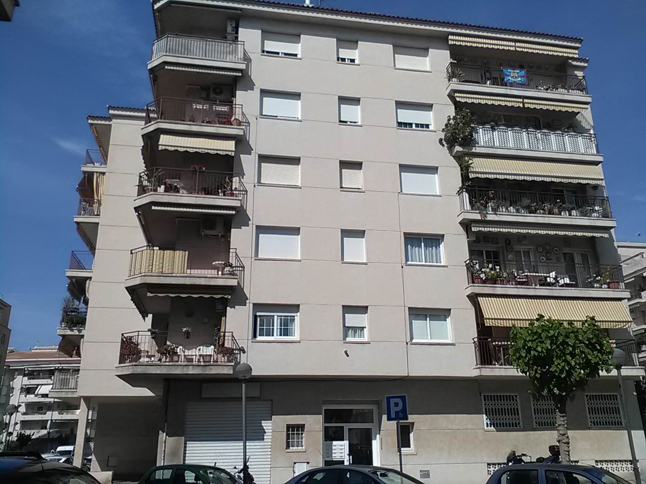 Fachada de Local comercial